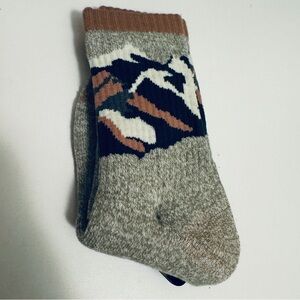 Merrell Wool Crew Athletic Hiking Socks Women’s Medium Mountains